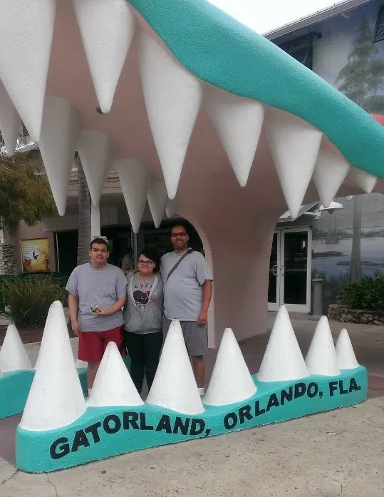 1475889_10200948454741446_1672658211_n