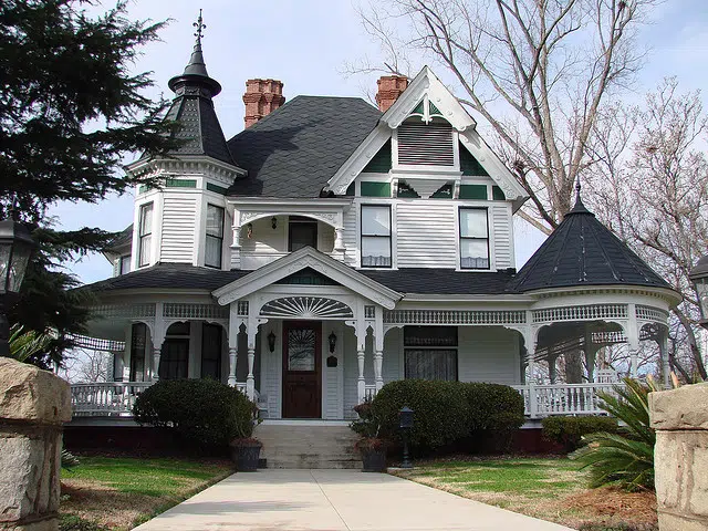 Top Tips to a Quick Home Sale in Any Market Conditions