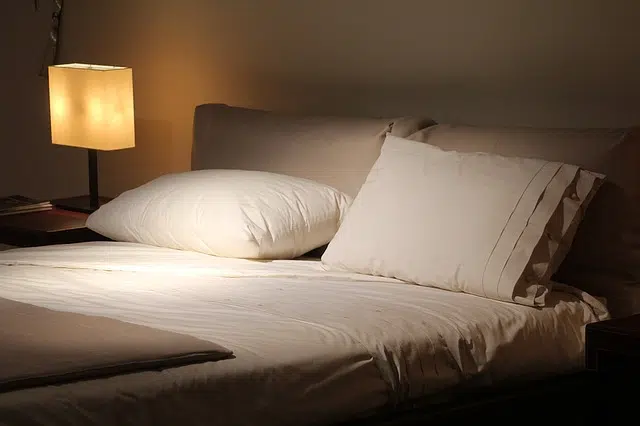 double-bed-1215004_640