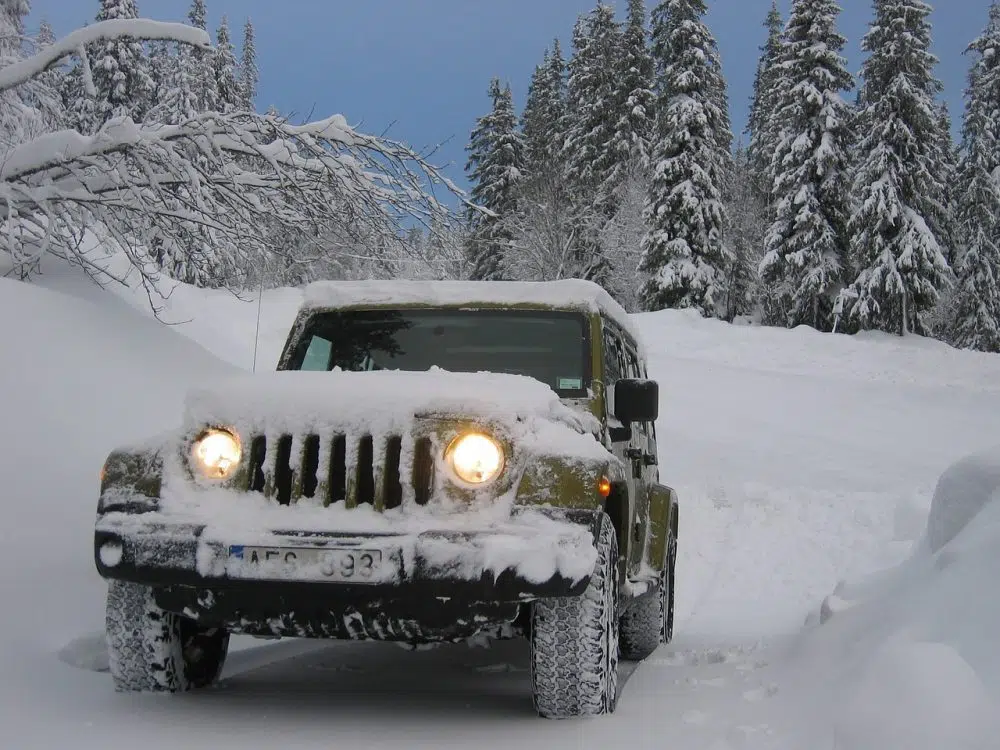 Cold Weather Car Care for Your Jeep