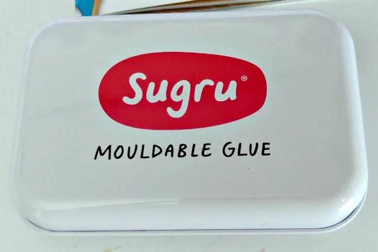 Sugru