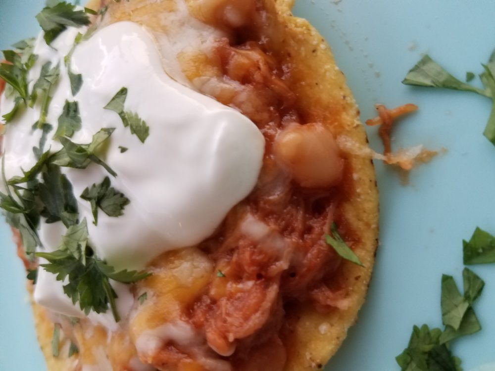 Easy Crockpot BBQ Chicken and Bean Tostada #SWBeans #IC #ad