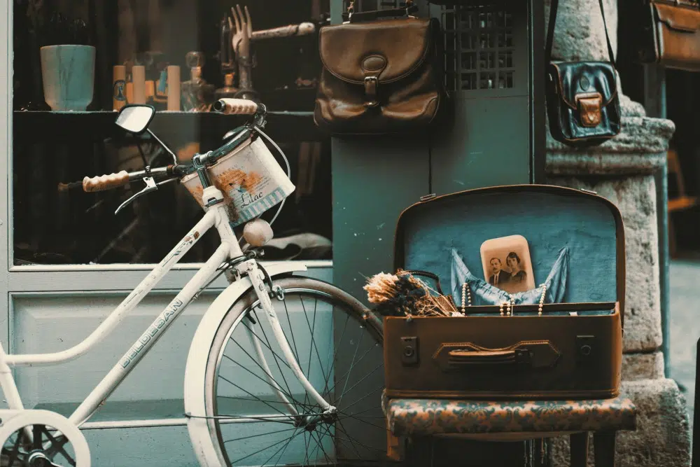 Four Ways to Make Money Quickly with the Items You Already Own 