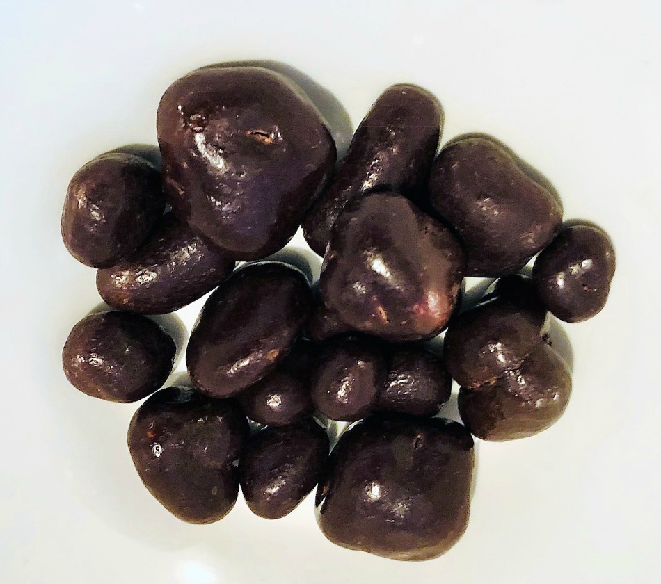 Treat Yourself With Delectable Dark Chocolate Covered Fruits and Nuts From Sweet Valley Organics! 3