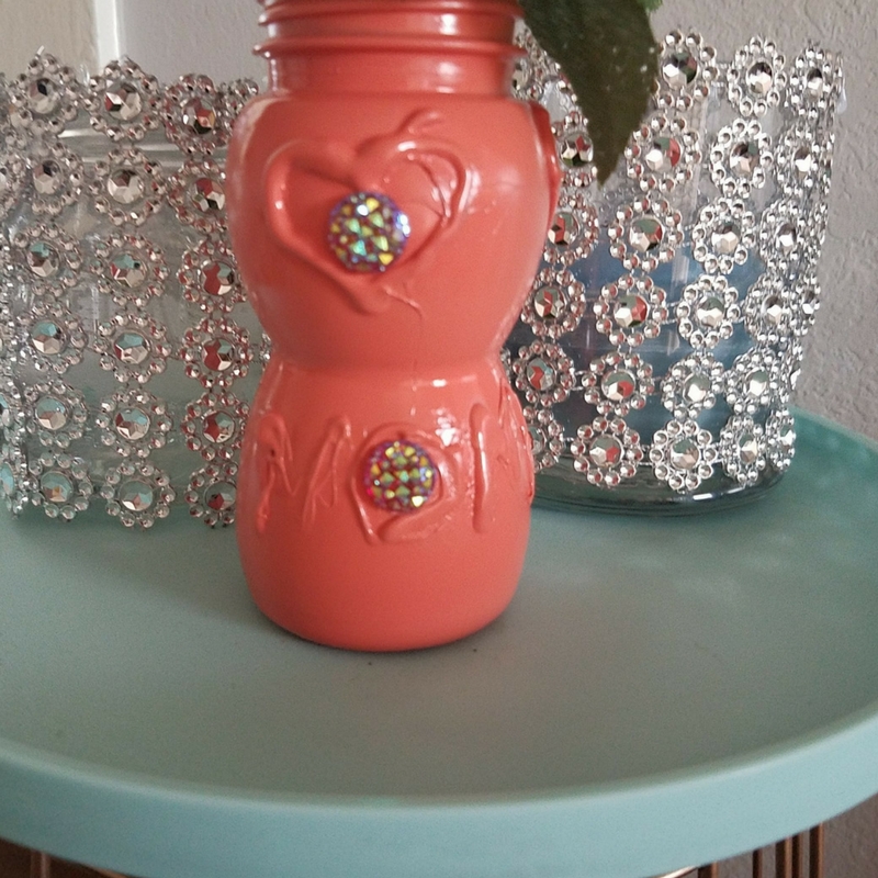 Reuse Juice Bottle For Mother's Day Vase-Easy Kid Project