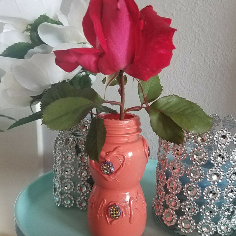 Reuse Juice Bottle For Mother's Day Vase-Easy Kid Project