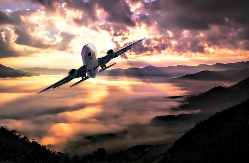 How to Make Traveling Less Stressful from Beginning to End