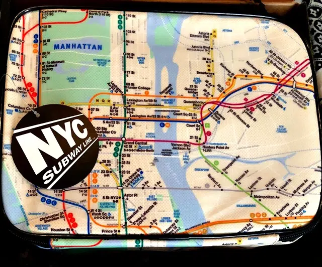 Get Into a New York State of Mind with the NYC Subway Line Reusable Lunch Bag 1