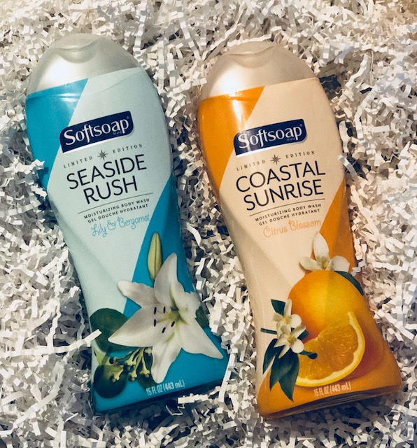 Extend Summer with Limited Edition Softsoap Body Washes