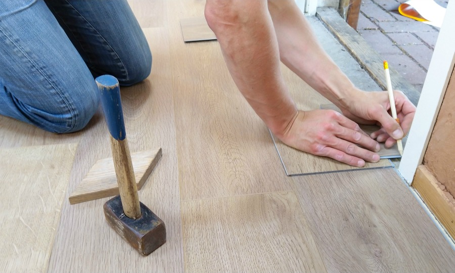 LVT Click Flooring And How It Compares To Traditional Wood Floors