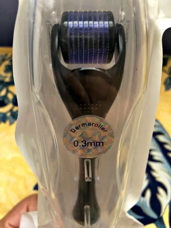 Derma Roller Microneedle Kit from Jolie Encore Makes a Great Gift for Beauty Lovers 2