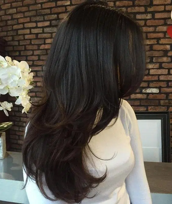 Medium Length Hairstyle and Side Layers