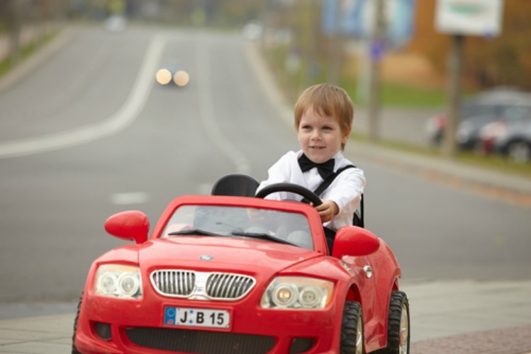 Important Considerations Before Buying Kids Electric Cars