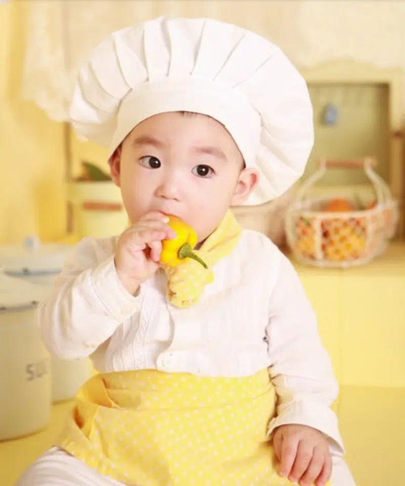 8 Mistakes New Parents Make When Starting Solids With Babies