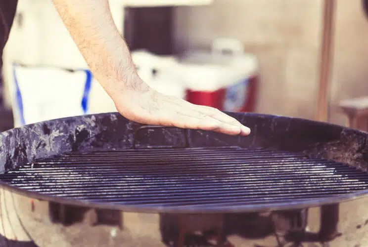 9 Rookie Grilling Mistakes That Ruin Your Meat