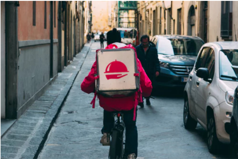 Reasons Why Food Delivery Is Getting More Popular