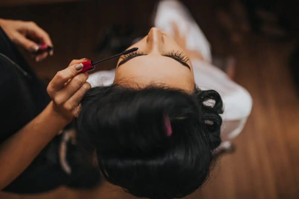 3 Benefits of Pursuing Cosmetology Training