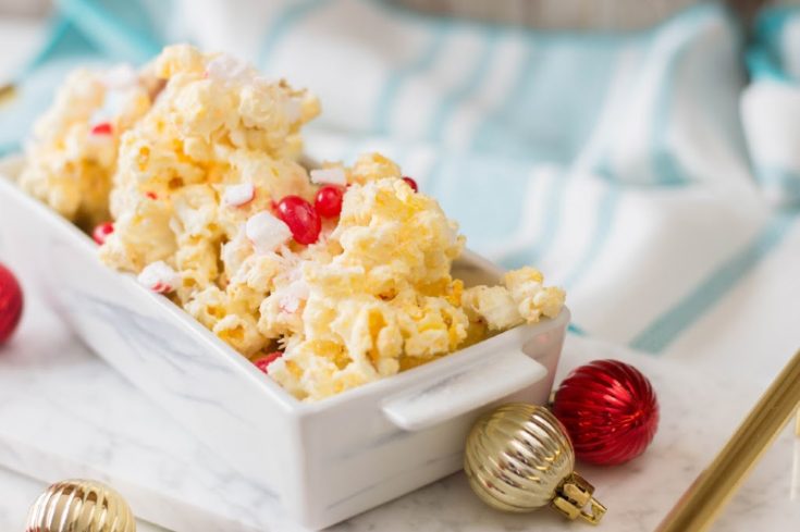 Christmas Peppermint Popcorn