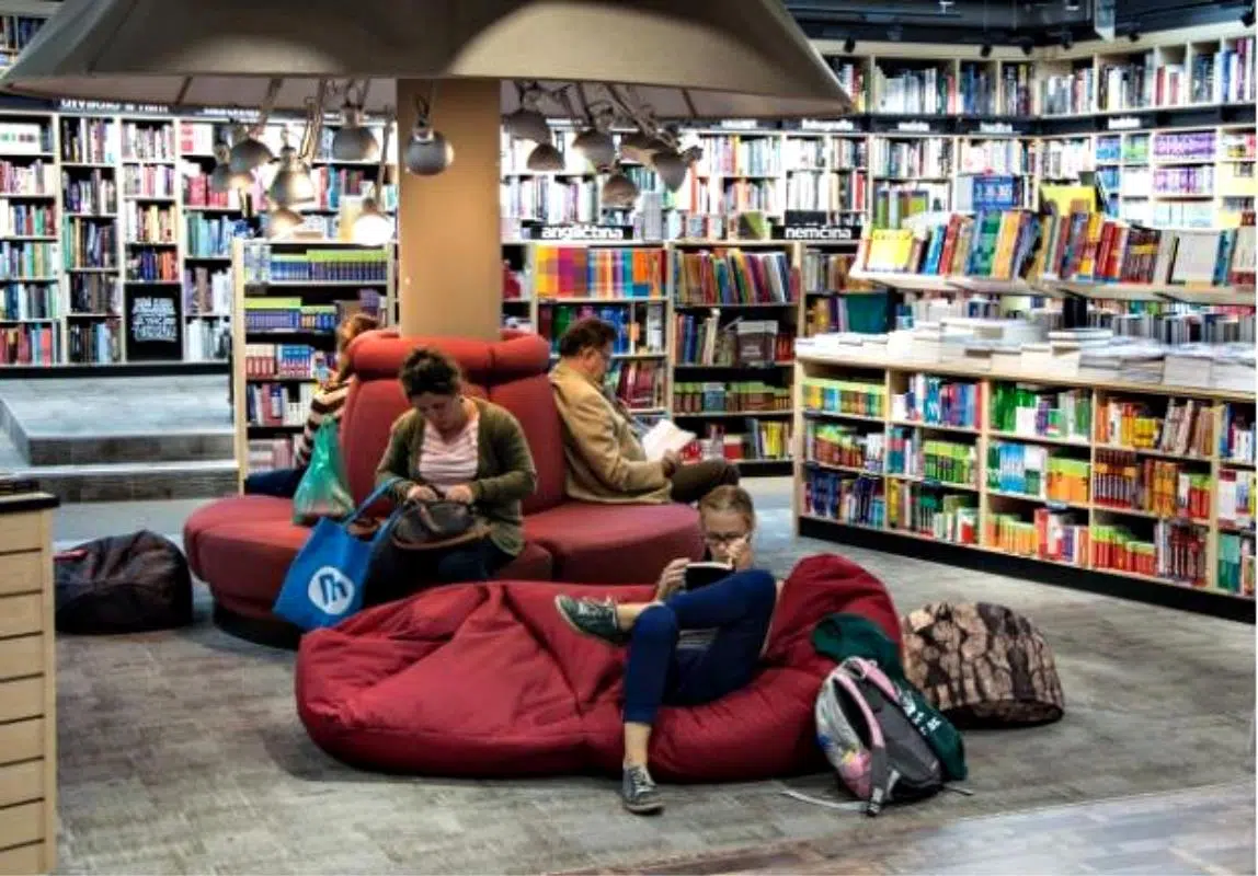 Steps Students Can Take to Manage Their Time Away from Home