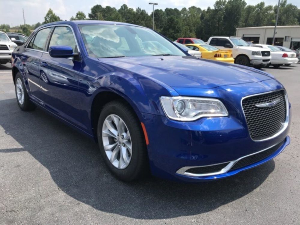 Top Reasons To Buy A 2019 Chrysler 300