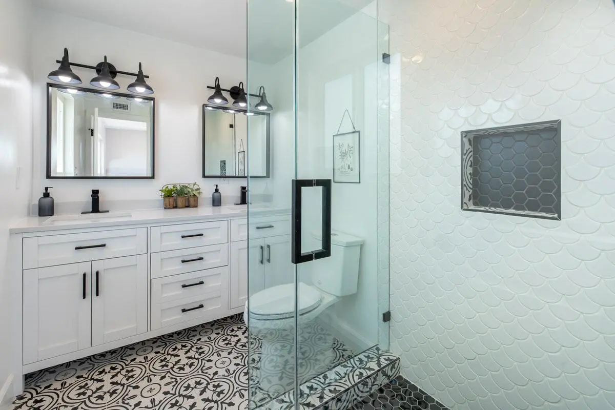Low Cost Ways To Upgrade Your Bathroom 