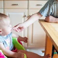 6 Effective Baby Feeding Tips