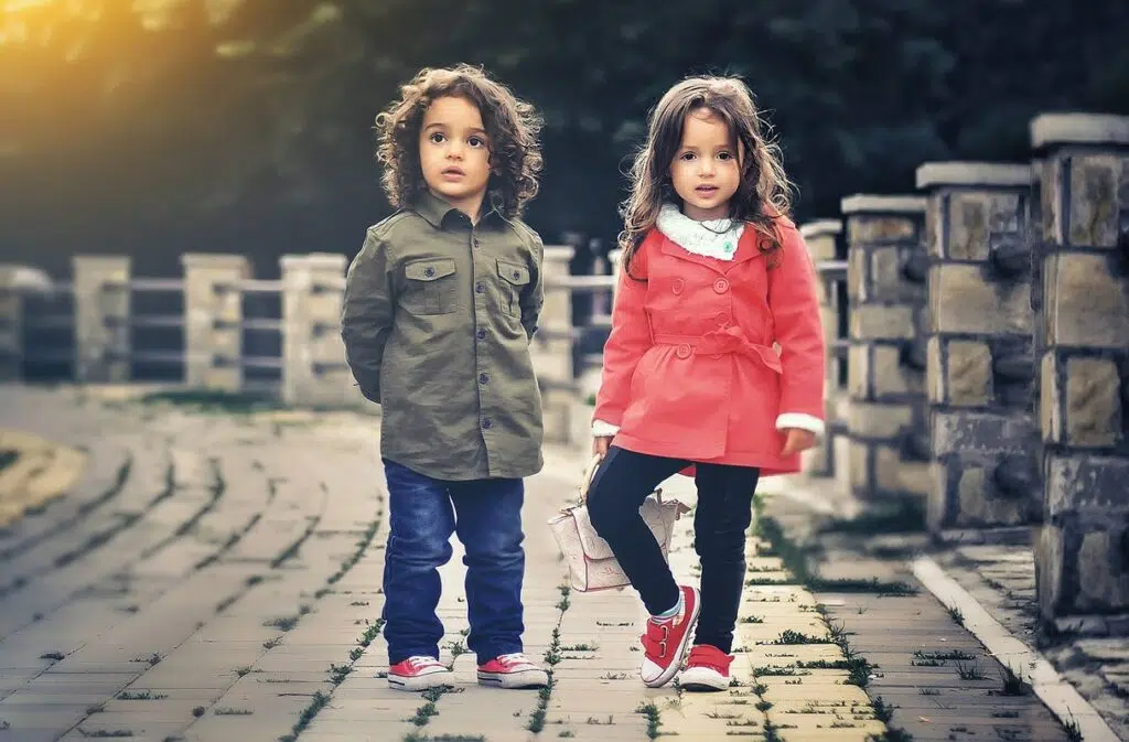7 Ways To Stretch Your Child's Wardrobe