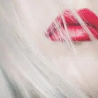 Tips For Women Who Want To Go Blonde