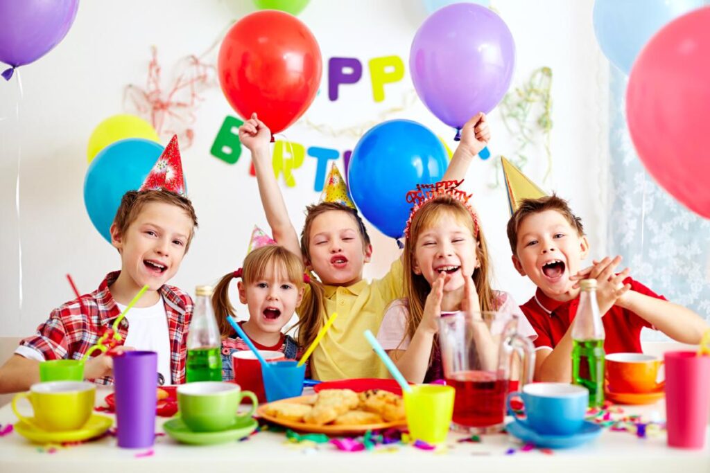 How to Throw A Children's Birthday Party: 11 Useful Tips 