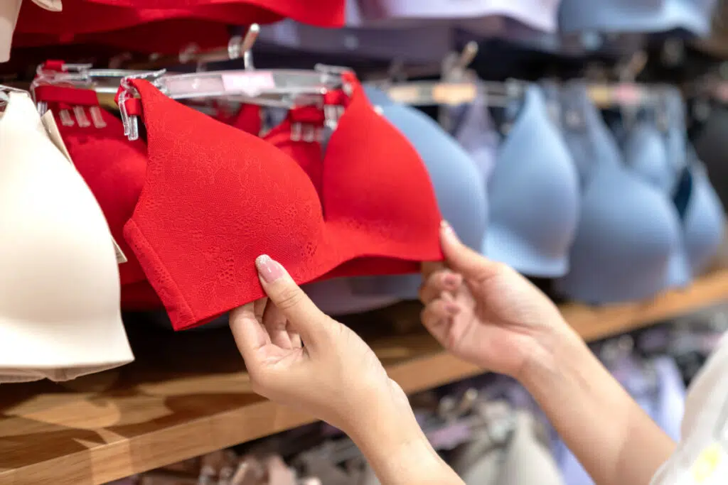 5 Tips To Find The Right Bra On A Budget