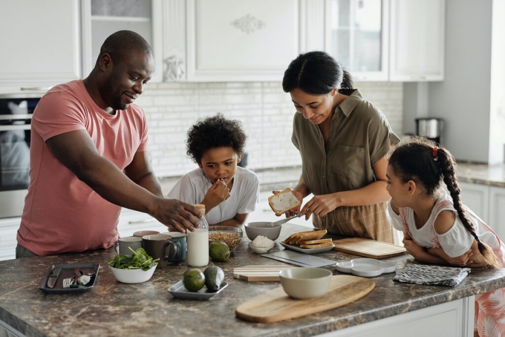 5 Ways To Maintain Your Family Unit 