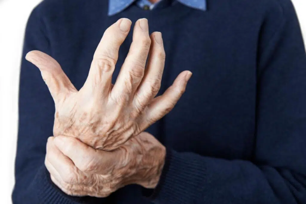 Are You At Risk? 9 Early Signs Of Osteoporosis You Shouldn't Ignore