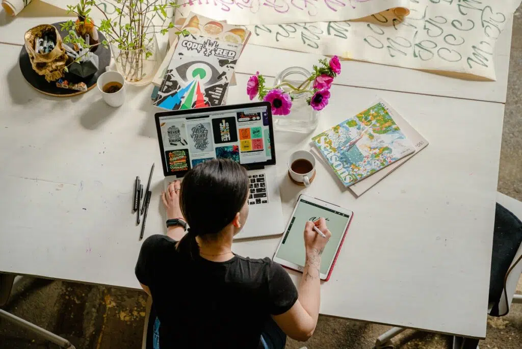 Spreading The Love: 7 Tips For Getting Someone Excited About A Hobby You Love
