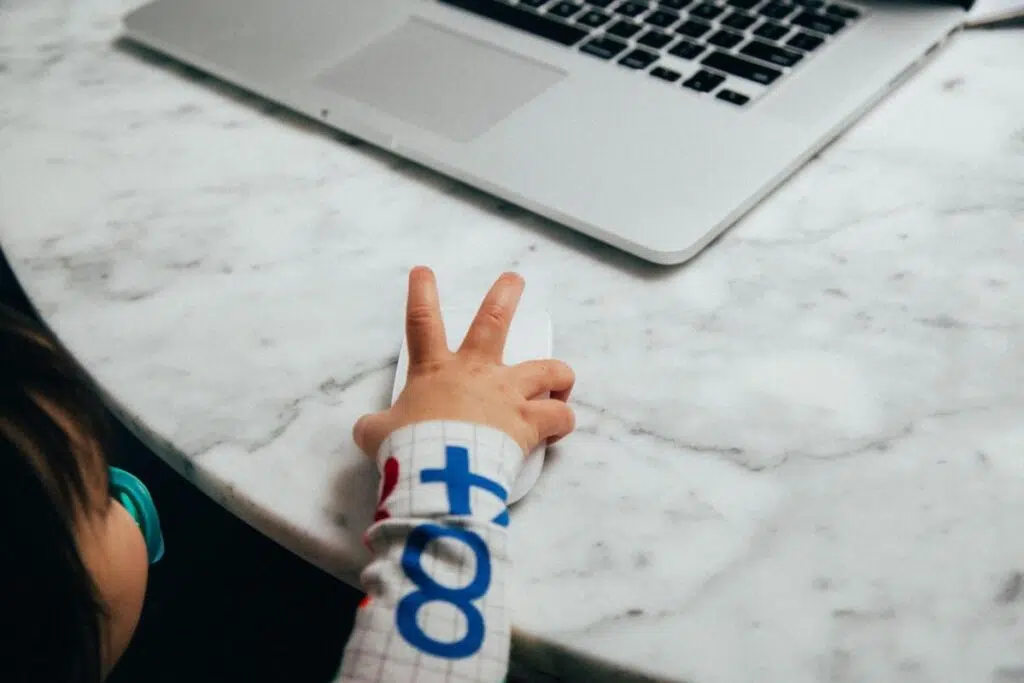 3 Ways To Protect Your Kids On The Internet