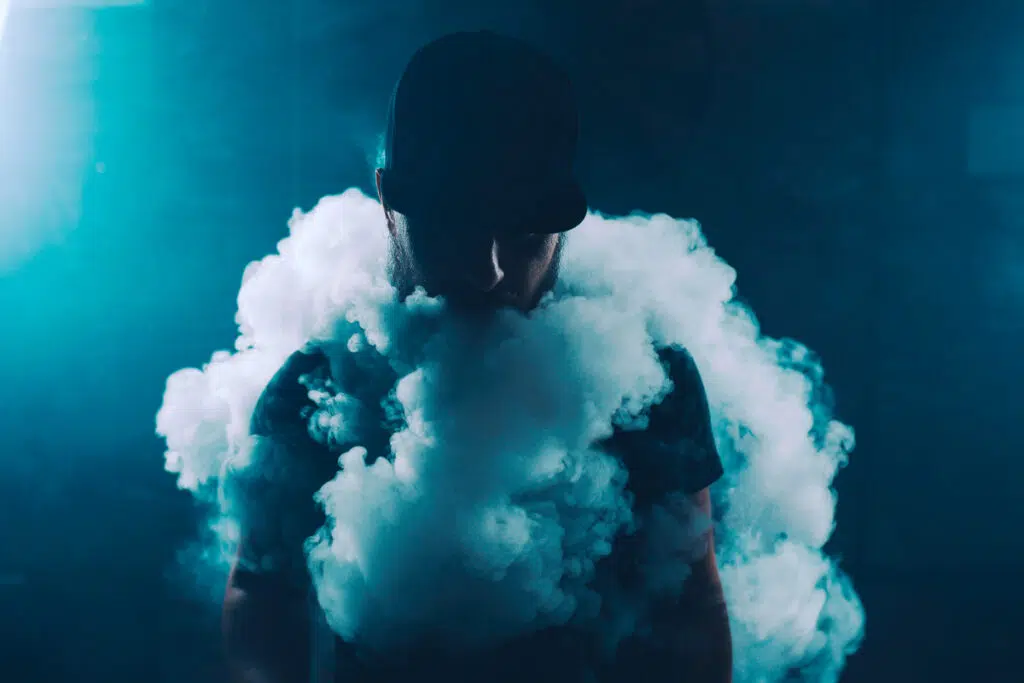 Savor The Vapor: The 7 Benefits Of Desktop Vaporizers
