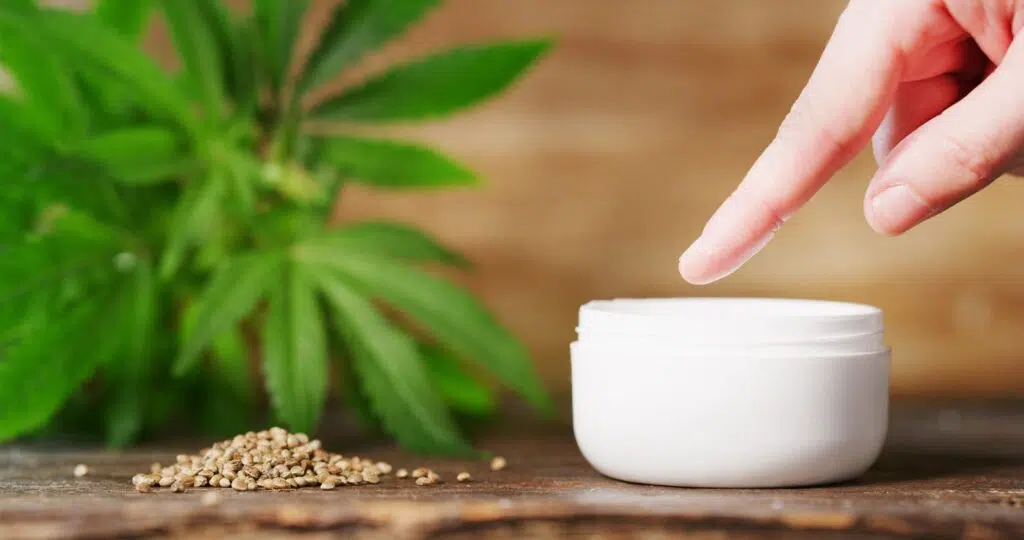 5 Reasons Why You Should Use CBD Cream