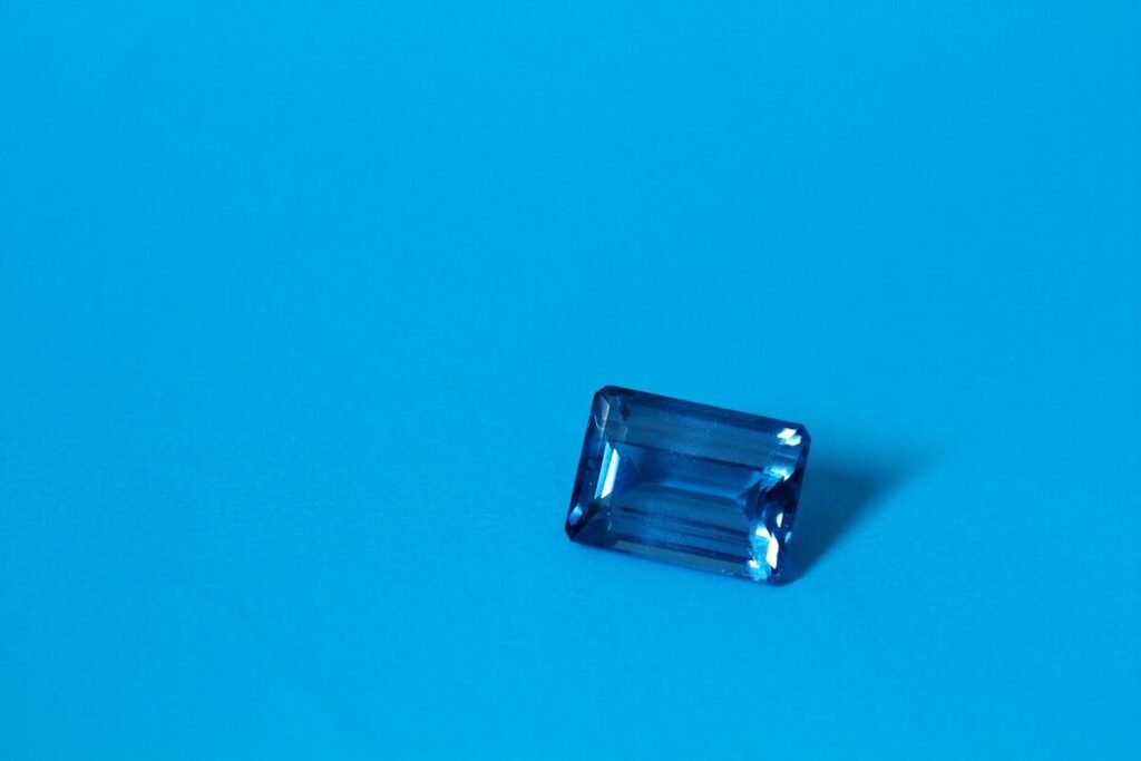 Treated Vs Unheated Sapphires: What’s The Difference