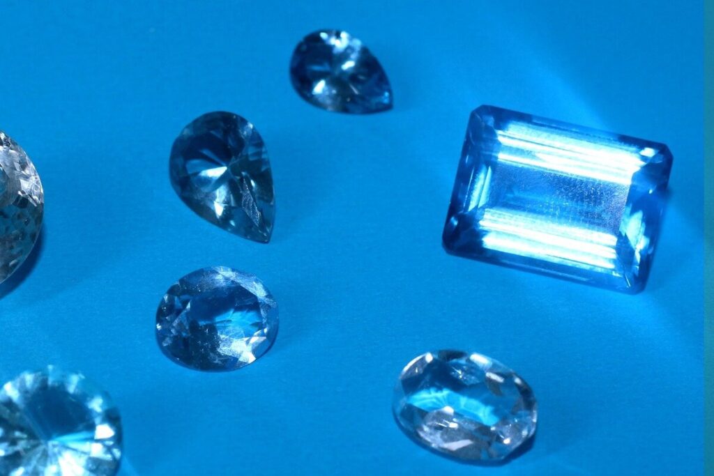 Treated Vs Unheated Sapphires: What’s The Difference