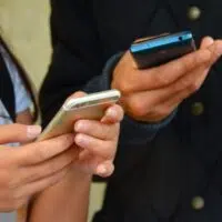 7 Tips For Using Smartphones On Your First Camping Trip