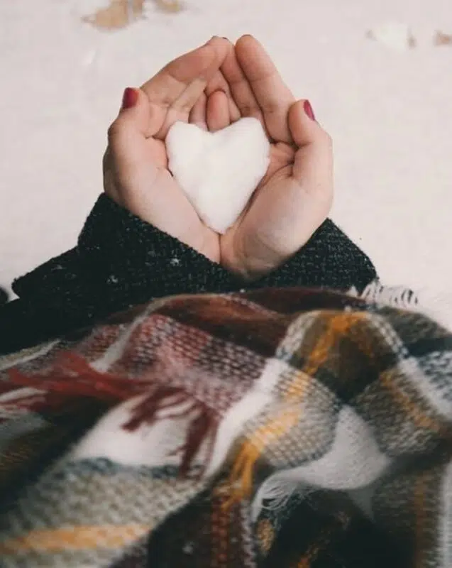 Stop Winter From Negatively Affecting Your Skin [7 Tips]