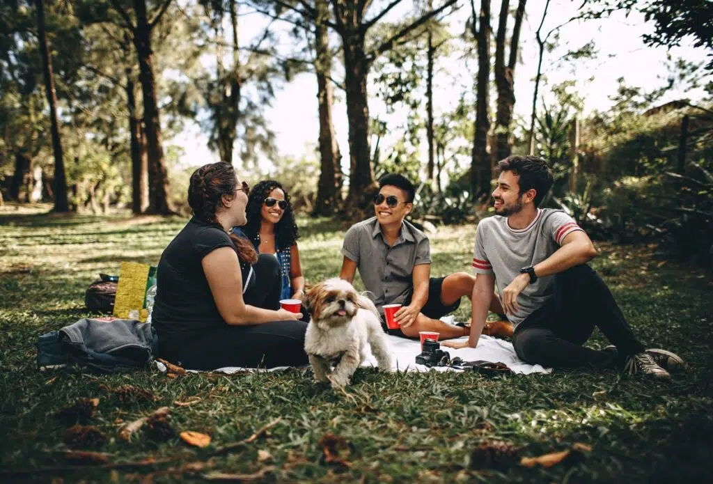 6 Ways To Show Your Best Friend That You Care