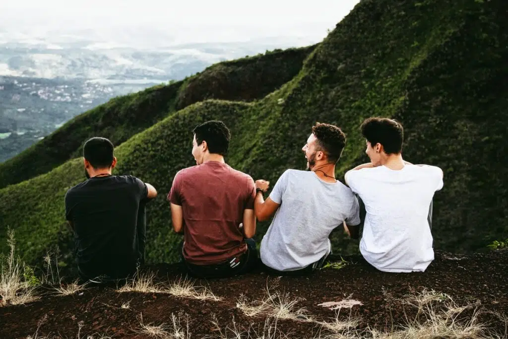 6 Ways To Show Your Best Friend That You Care