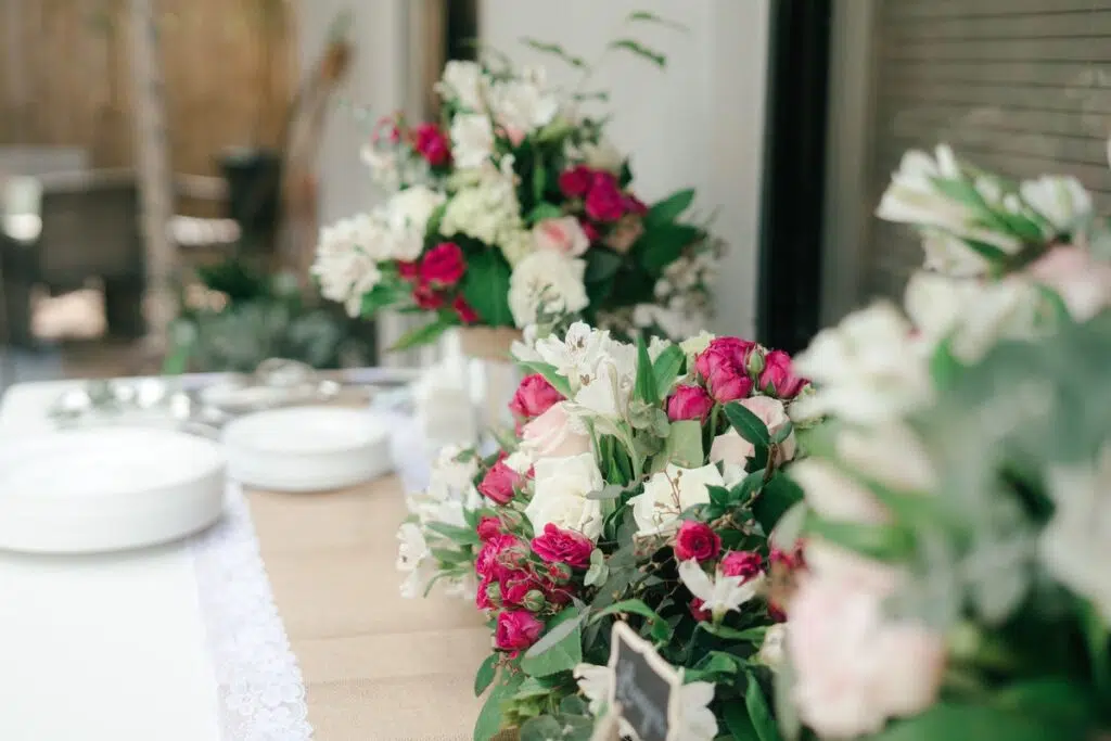 5 Wedding Tips To Stay On Budget