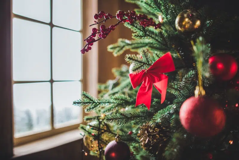 Top Ways To Get Into the Christmas Spirit