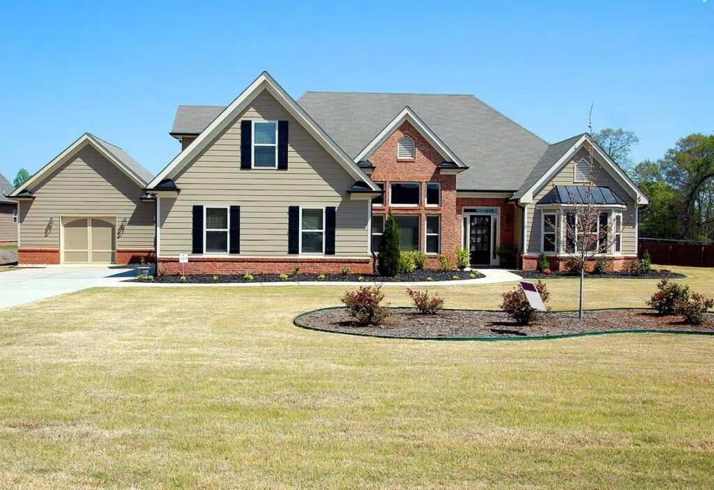 7 Signs It’s Time To Buy A House With Your Partner