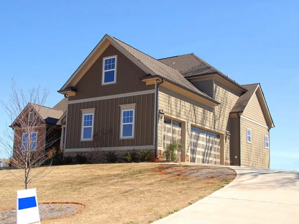 7 Signs It’s Time To Buy A House With Your Partner