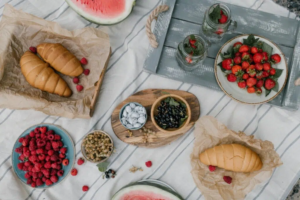 Foods To Keep You Energized During Business Tours