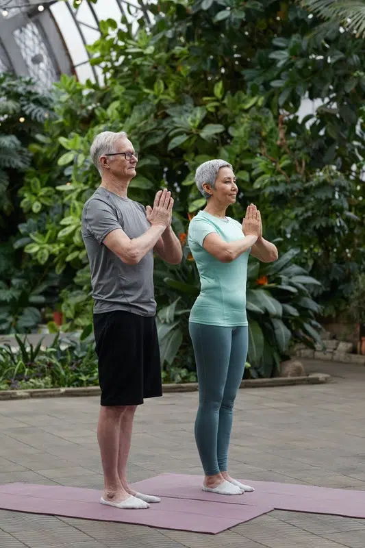 Proper Posture: Health Benefits You Should Reap Now