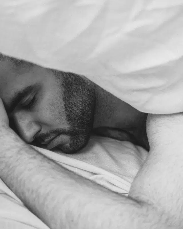 3 Possible Reasons Why You Sweat Excessively While Sleeping And What To Do About It