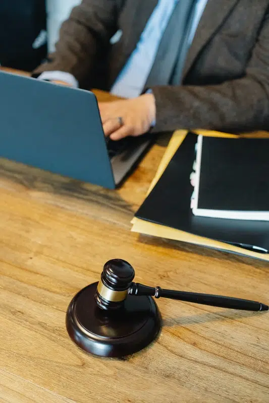 10 Tips For Finding An Attorney You Can Rely On